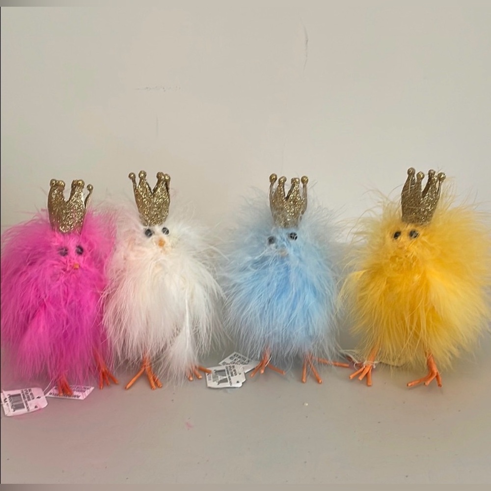 NEW Pier 1 Imports 4ct Marabou Crown Chicks, Assorted